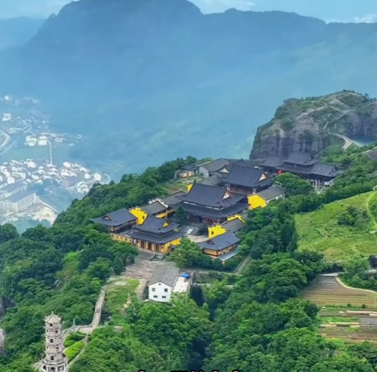 神仙居仙境两日游